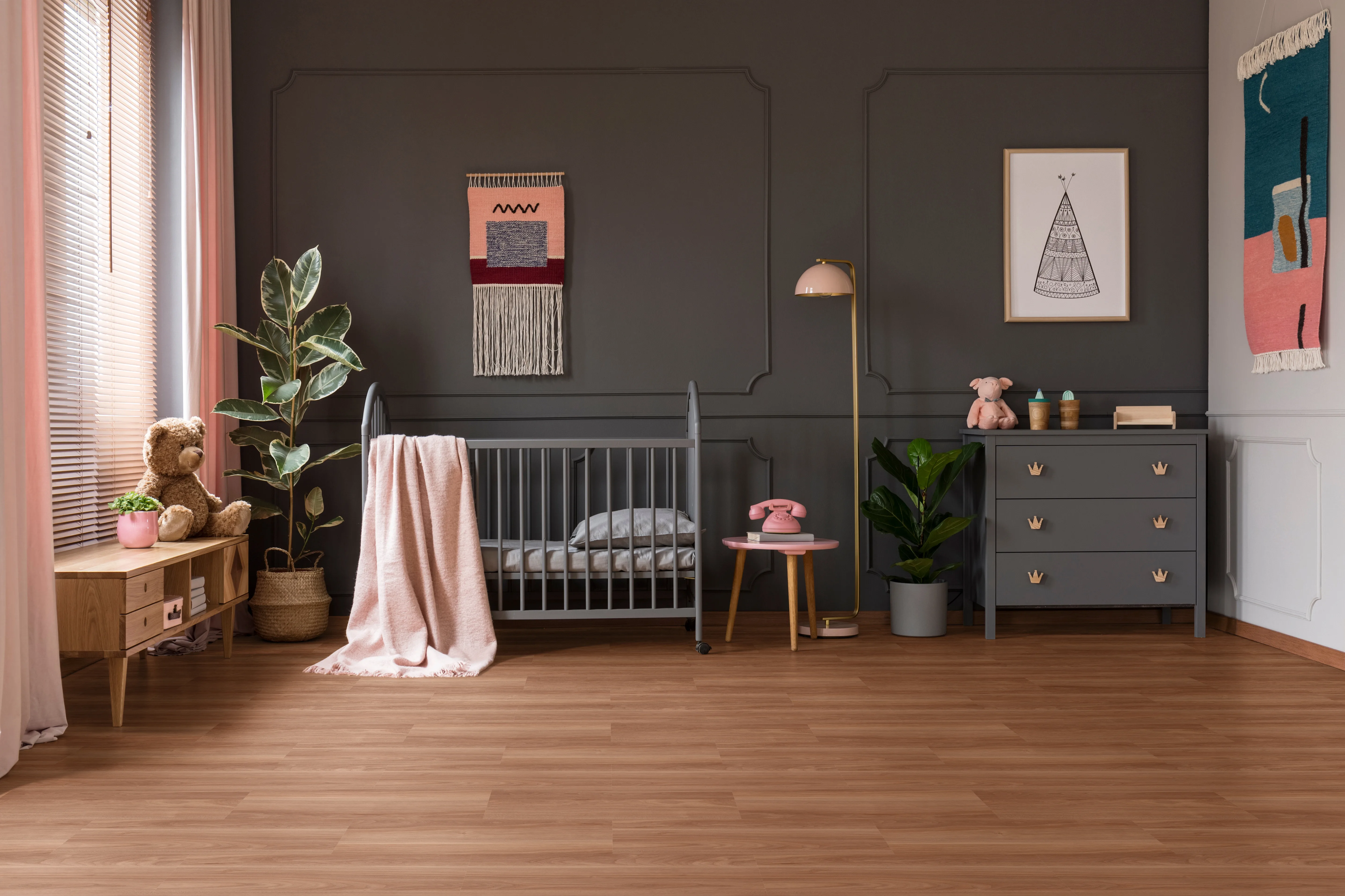 Piso laminado — Nogueira Cacau